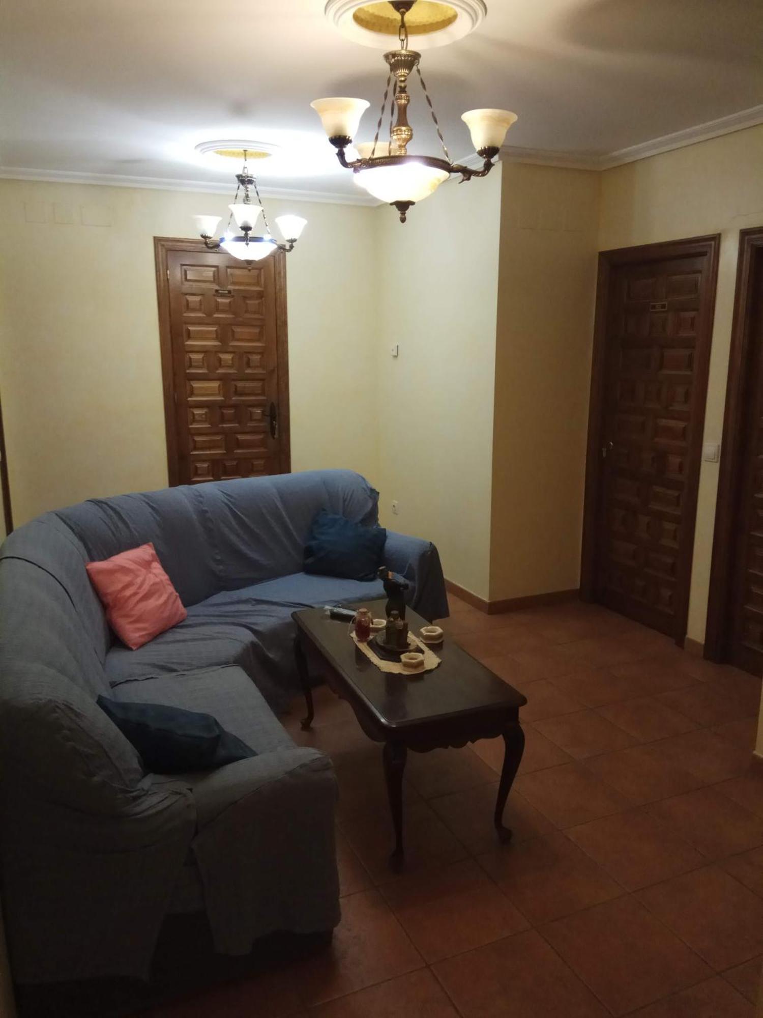 Hostal Restaurante Raton Paredes de Nava Екстер'єр фото